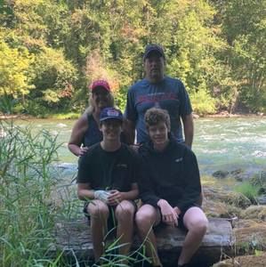 Meet your Posher, Rene